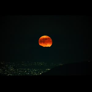 Amanecer Lunar sobre Ciudad de México